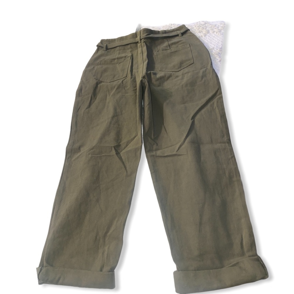 Forever 21 crop pants